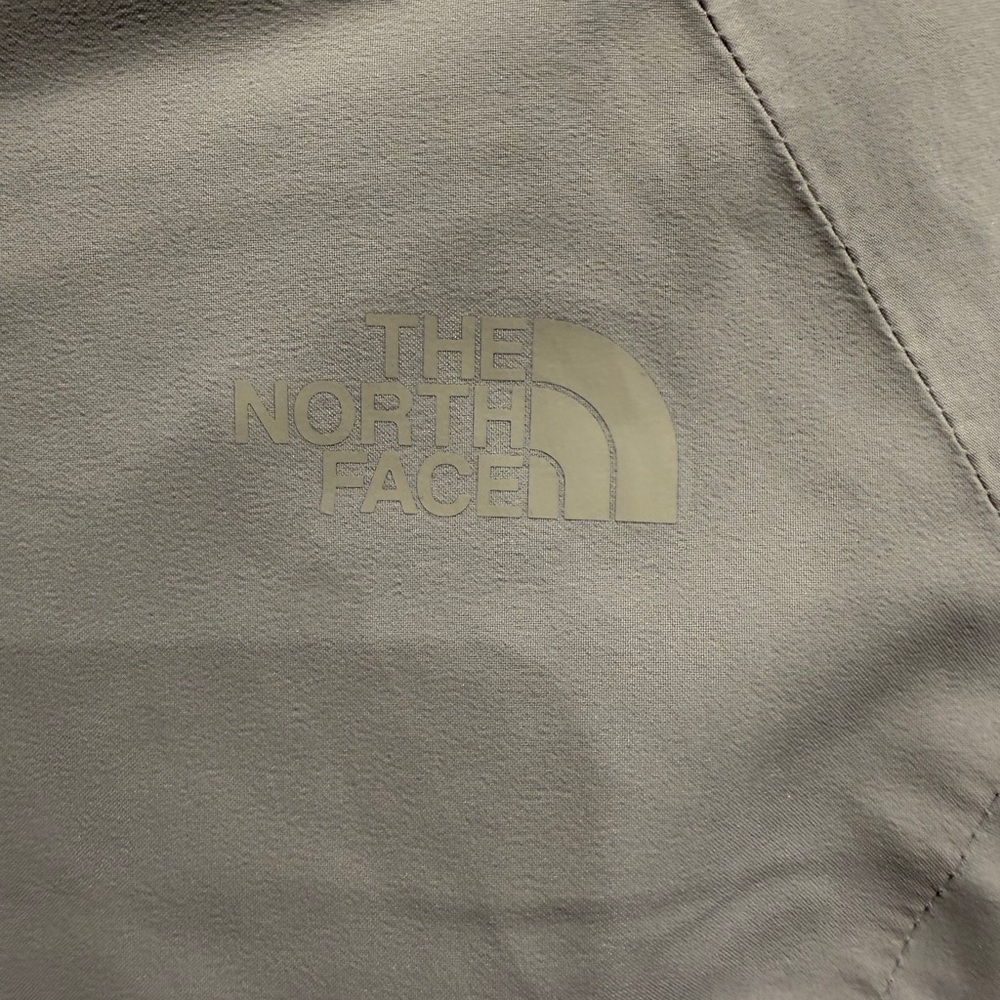 The North Face Women's Taupe Hooded Trench Coat. Hardly worn - Picture 4 of 8